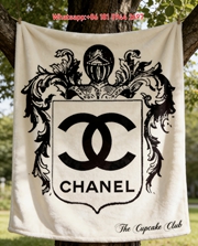 Chanel Heraldic Crest Flannel Sofa Throw Blanket – Luxury Vintage Logo Couch Cover IMG_6637